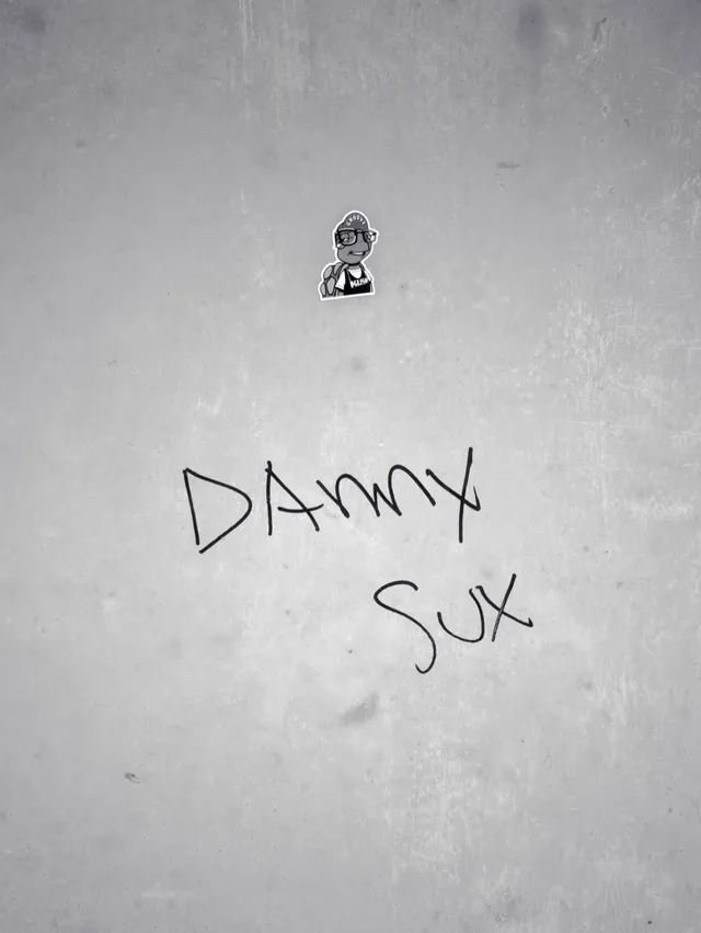 photograph of graffiti that says Danny Sux