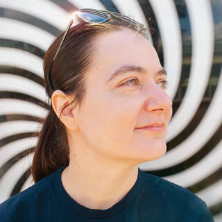 headshot of Jacque Schrag